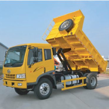 Dump Truck (Dump Trolly Attached With Hydraulic jack system)